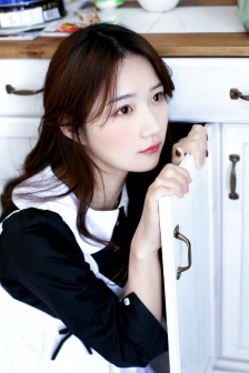 丰满的邻居2电影免费观看